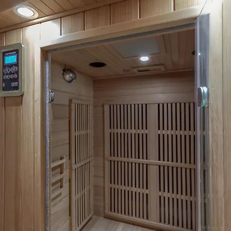 Apartamento Maison Ysé - Avec Sauna, Jacuzzi&cinéma Saint-Denis (Seine-Saint-Denis)